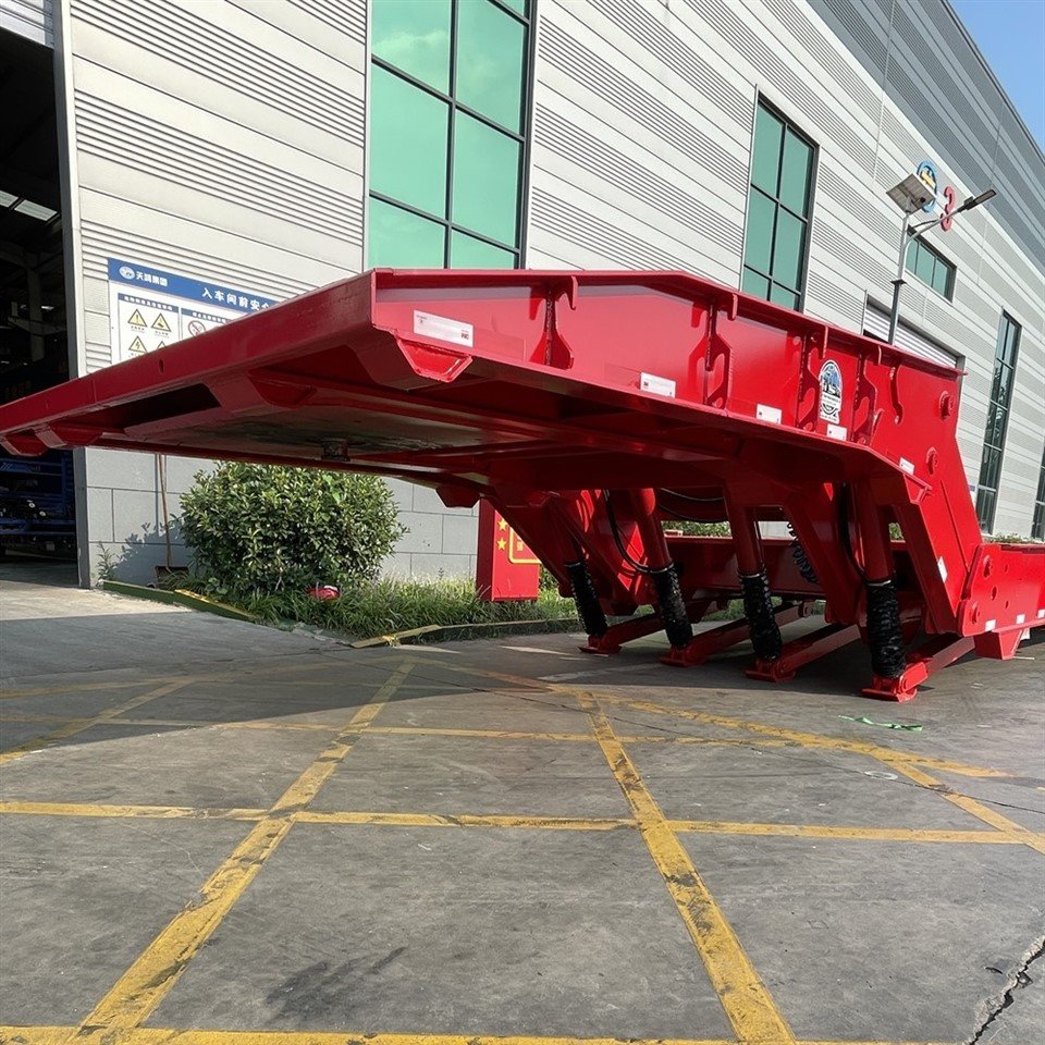 Karrijiet Idrawliċi Gooseneck Lowbed